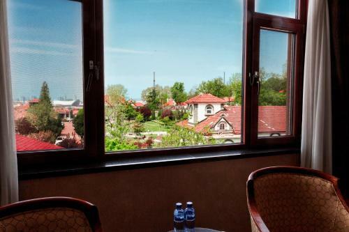 Yantai Golden Gulf Hotel