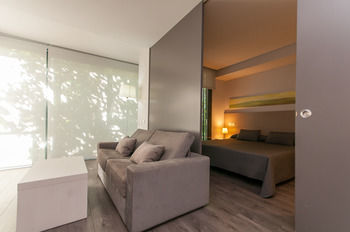 Espais Blaus Apartments