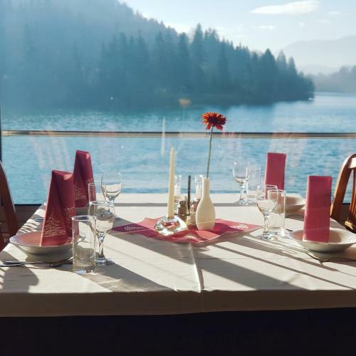 Bed & Breakfast Gostisce Jezero