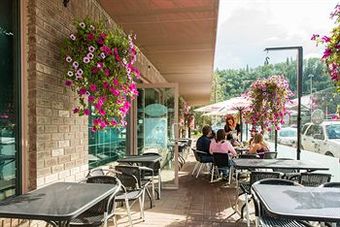Hotel Podollan Inn - Fort Mcmurray