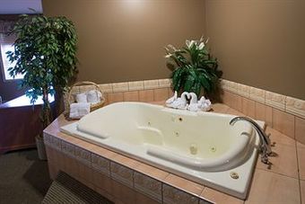 Hotel Podollan Inn - Fort Mcmurray