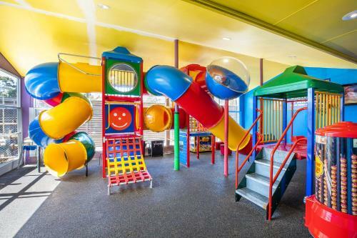 Sandown Park Hotel Noble Park