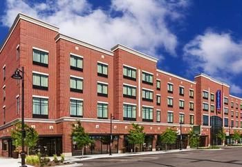 Hotel Fairfield Inn And Suites By Marriott Tulsa Downtown
