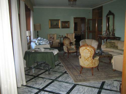 Bed & Breakfast Villa Sara