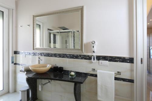 I Due Grifoni Apartments
