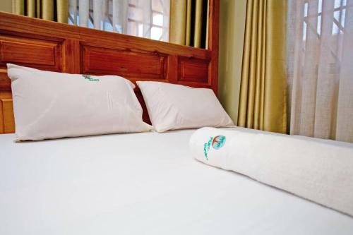 Hotel Palm Gardens &guest House