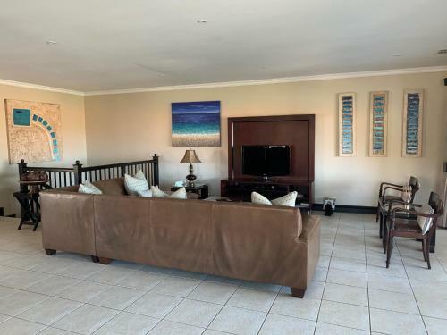 Zimbali Kj01 4 Bedroom Home