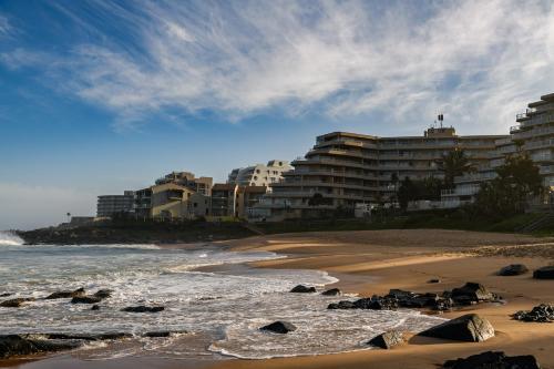 Ballito Luxury Family Apartment (On The Beach)