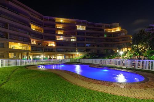 Ballito Luxury Family Apartment (On The Beach)