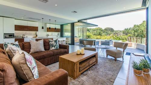 3 Bedroom Villa With Private Pool - Oce331