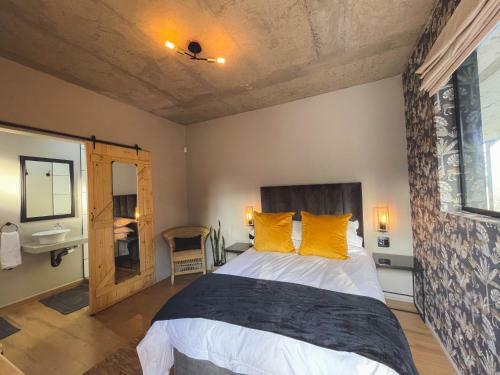 Hostal Le Bezz Guesthouse