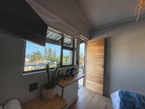Hostal Le Bezz Guesthouse