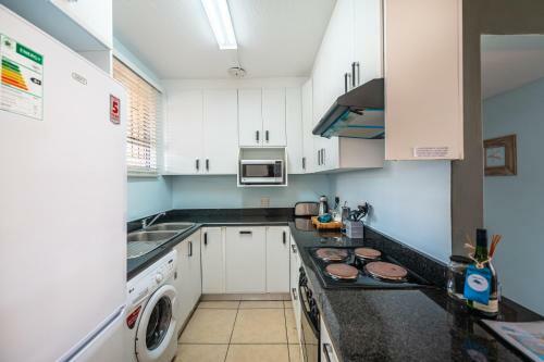 Apartamento 102 Bermuda-comfortable Ground Floor On Main Beach