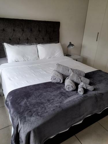Lovely 1 Bedroom Apartment