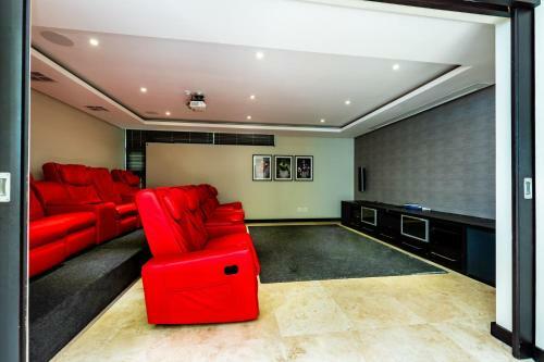 Villa 5 Mahogany Drive, Zimbali Coastal Resort