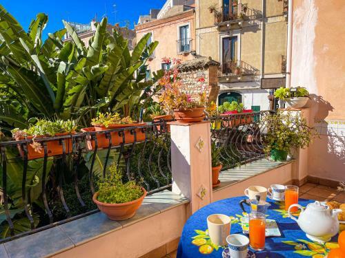 Porta Messina Terrace Apartments