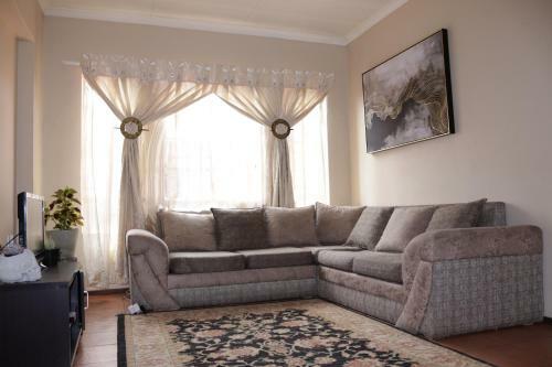 Cosy ,cost Effective One Bedroom Apartment