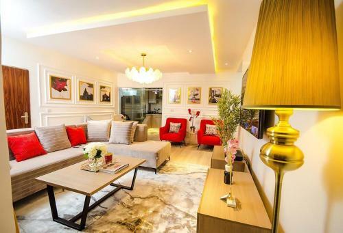 Modern 1 Bedroom Apartment