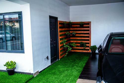 Sibt Apartment Palms Road