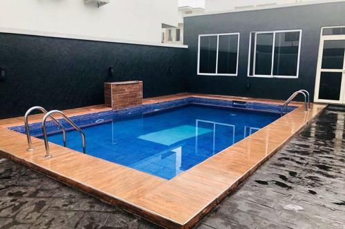 Shortlet Luxury Apartment