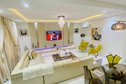 Shortlet Luxury Apartment