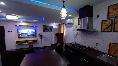 Dinero Emerald Apartment