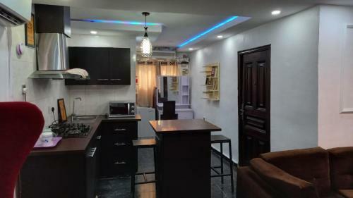 Dinero Emerald Apartment