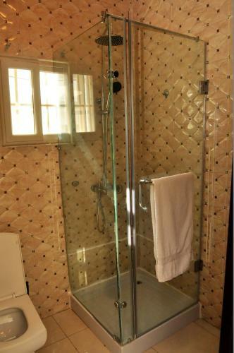 Hotel J Gibson Suites