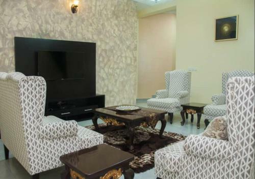 Hotel Btt Homes