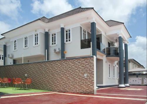 Hotel Btt Homes