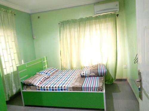 Cordys Apartments