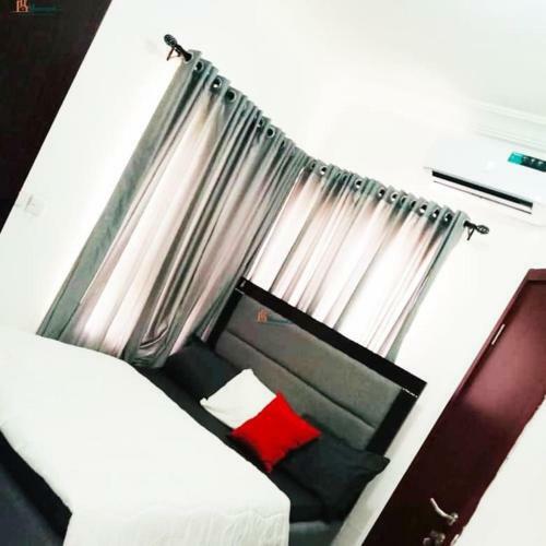 Portable Classic 1 Bedroom Apartment