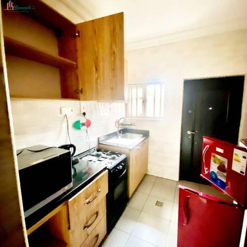 Classic Lovely 2 Bedroom Apartment