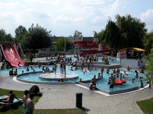 Hotel Familieng�stehaus Seebad Rust