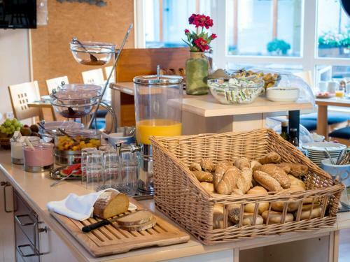 Hotel Familieng�stehaus Seebad Rust