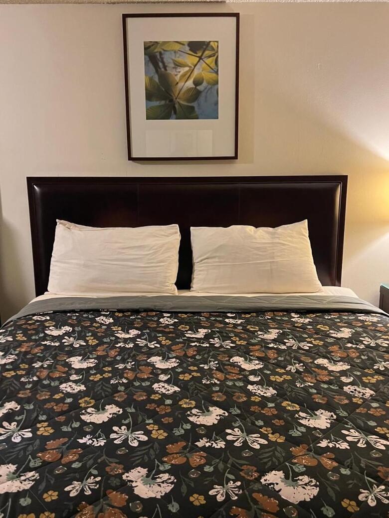 Columbus Motor Inn
