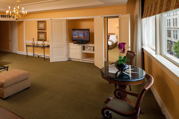 Haywood Park Hotel