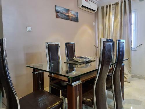 Apartamento Lovely 3-bedroom Around Ogba, Ikeja, Lagos.