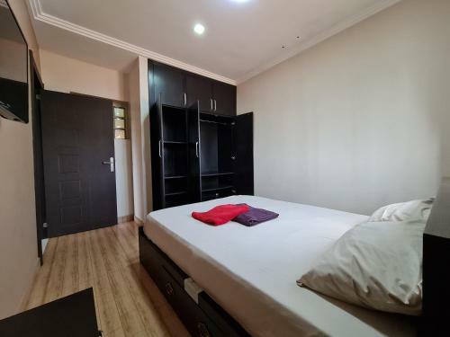 Apartamento Lovely 3-bedroom Around Ogba, Ikeja, Lagos.