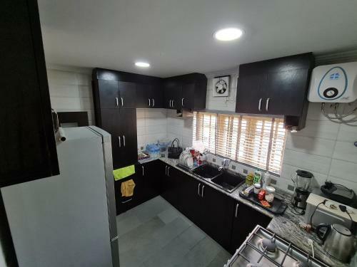 Apartamento Lovely 3-bedroom Around Ogba, Ikeja, Lagos.
