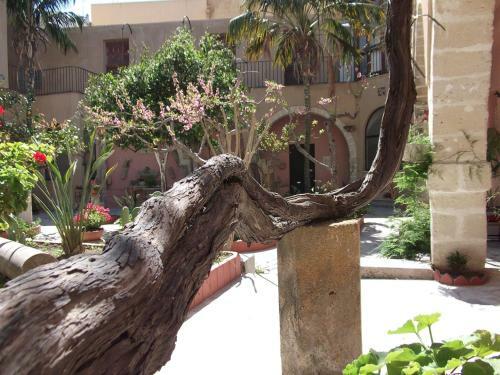 Apartamento Antica Corte Delle Ninfee, Historical Private Villa