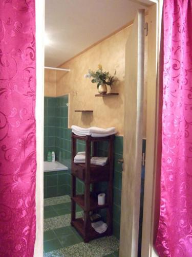 Apartamento Antica Corte Delle Ninfee, Historical Private Villa
