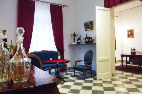 Apartamento Antica Corte Delle Ninfee, Historical Private Villa
