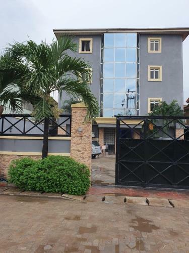 De?bliss Hotel And Suite