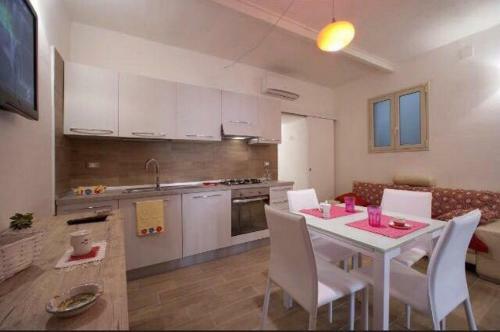 Comfortable Apartment In The City Center