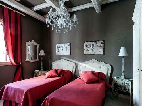 Majestic Holiday Home In Trapani With Sauna