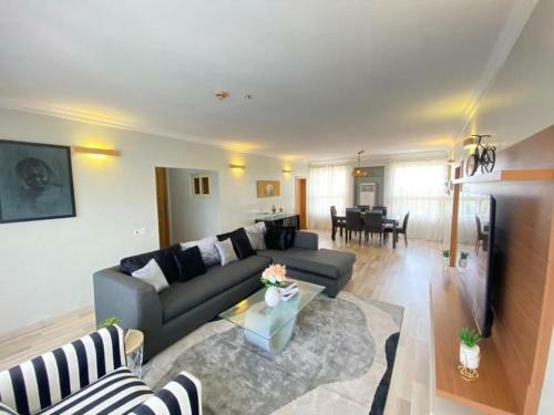 Mulliner Towers Luxury Apartments