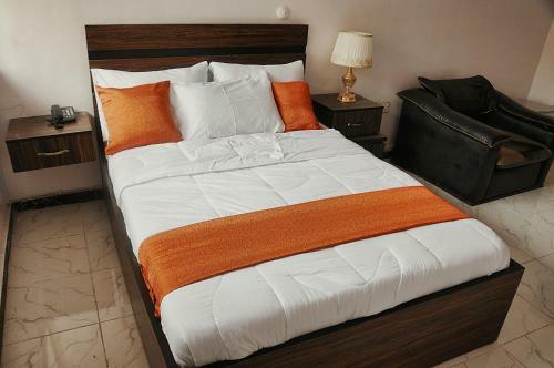 Hotel Jolie Suites