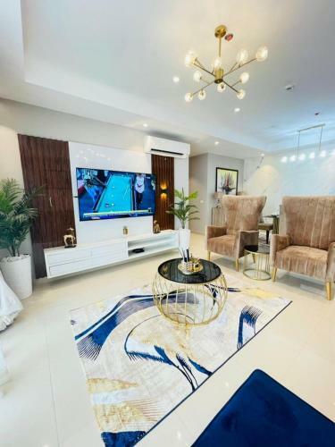 Bluewater Luxury 4bedroom Apartment