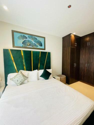 Bluewater Luxury 4bedroom Apartment